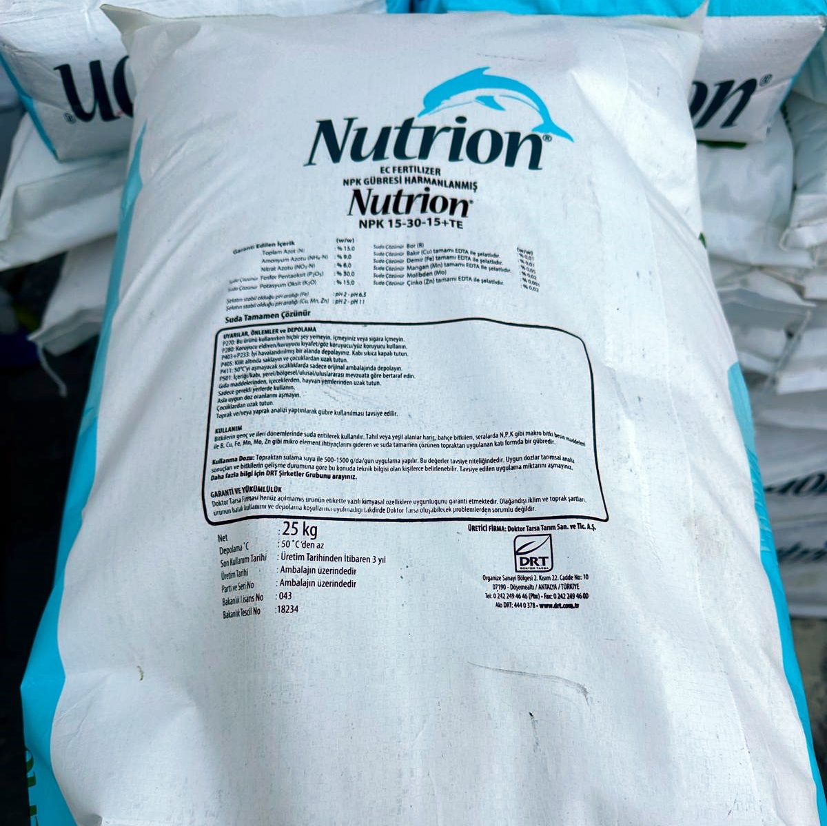 Nutrion NPK 15-30-15+TE Harmanlanmış Gübre